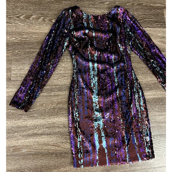 EUC Dress the Population Lola Sequin Mini Dress Sz M Long Sleeve Scoop Back NYE - Picture 10 of 16